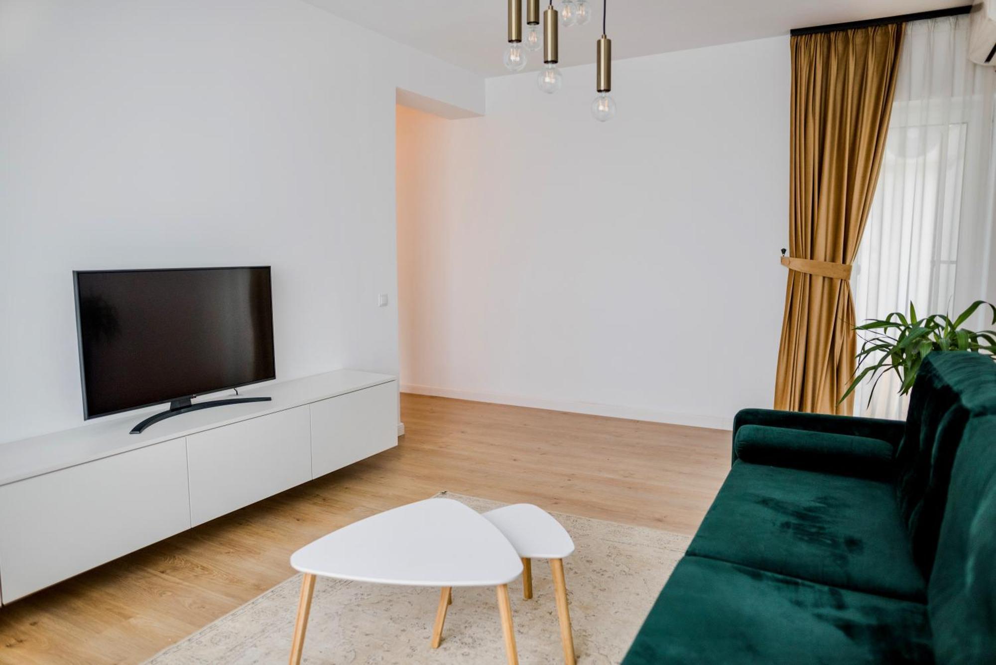 Amazing Mountain View Apartment Sibiu Buitenkant foto